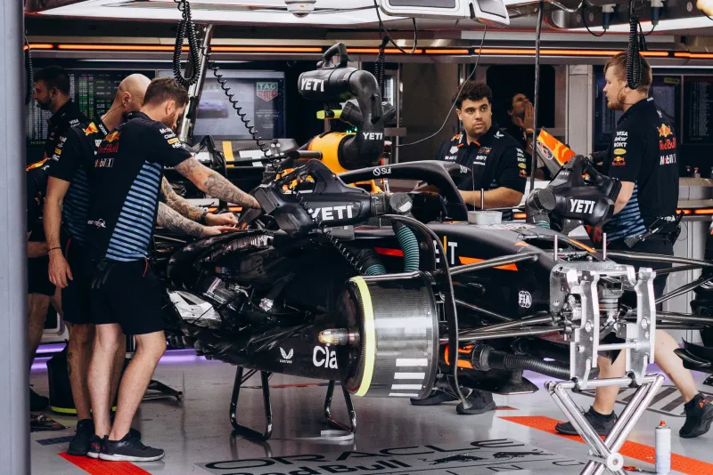 No Factory, No Problem: How Scrappy Independent Teams Are Crashing the Big Boys' Party